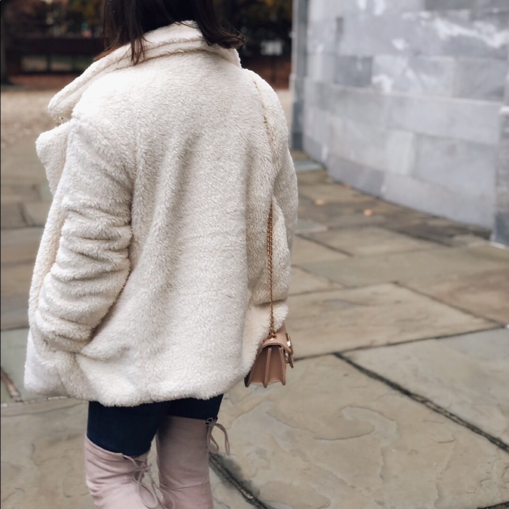 Myra Ivory Faux Fur Teddy Coat - Picture 7 of 8